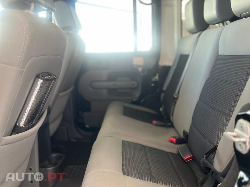 Jeep Wrangler 2.8 CRD DPF Sport