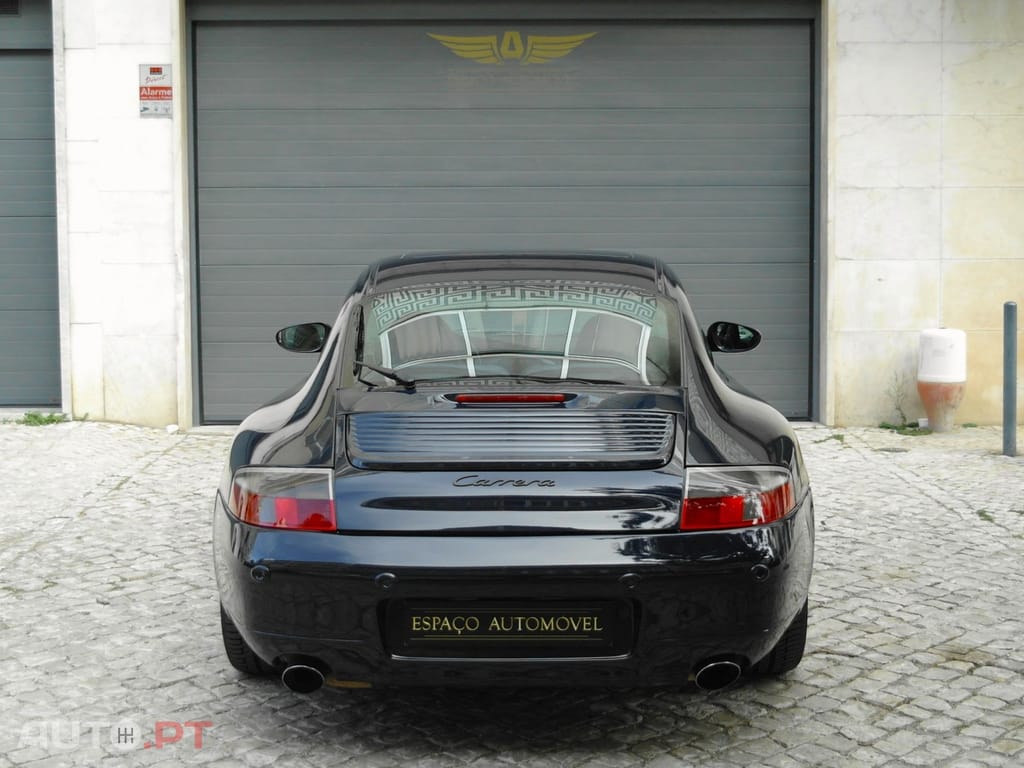 Porsche 996 Carrera Coupé