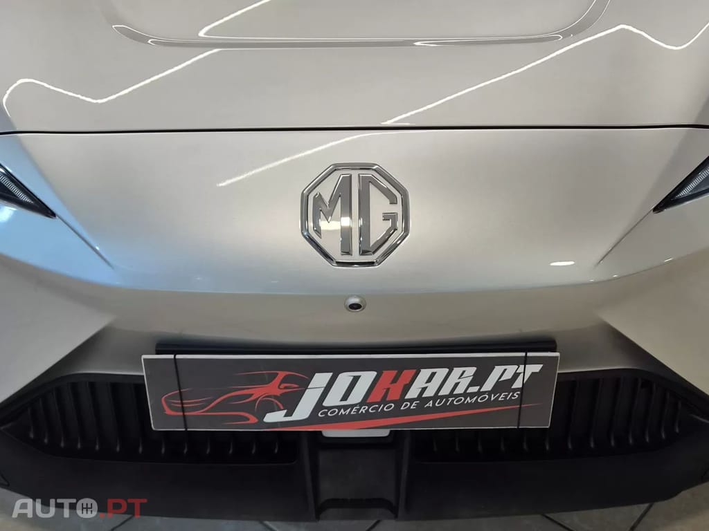 MG MG4 4 Luxury 64 kWh