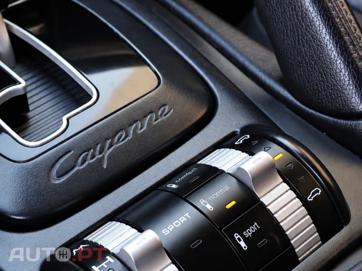 Porsche Cayenne Tiptronic