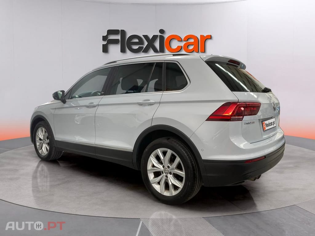 Volkswagen Tiguan 2.0 TDI SCR (BlueMotion ) Sound — fotografia 6