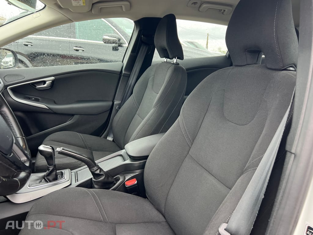 Volvo V40 2.0 D2 Kinetic