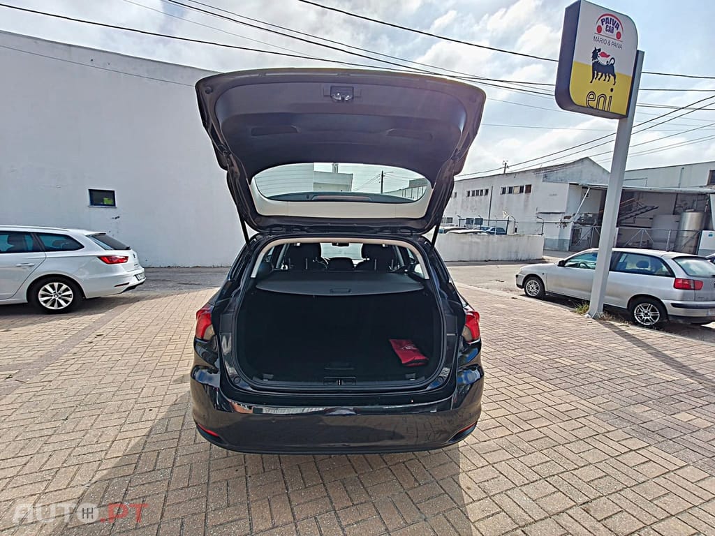 Fiat Tipo 1.6 M-Jet Lounge