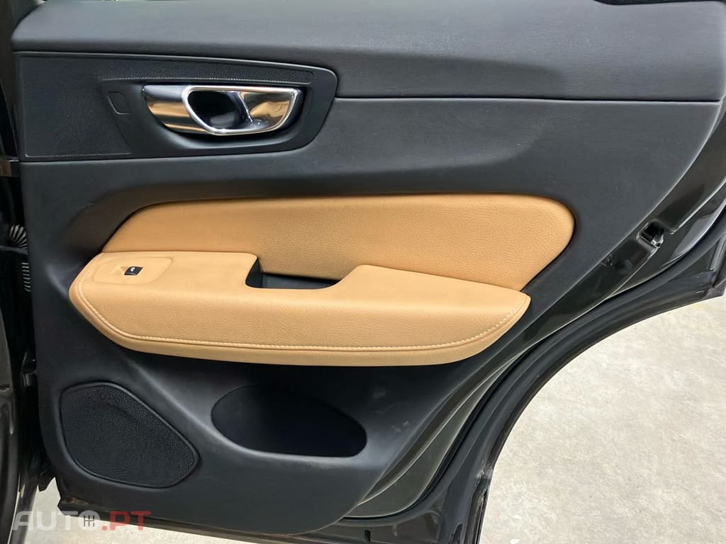 Volvo XC60 2.0 D4 Inscription AWD