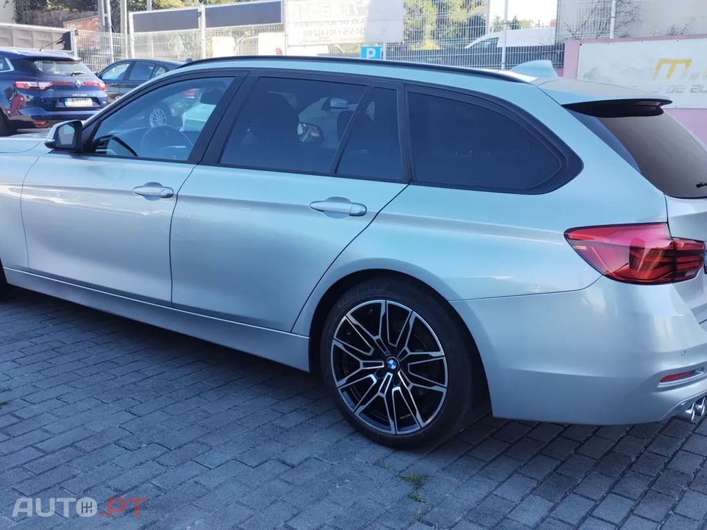 BMW 320 d Touring EfficientDynamics Line Luxury
