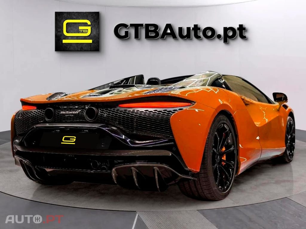 McLaren Artura SPIDER PERFORMANCE