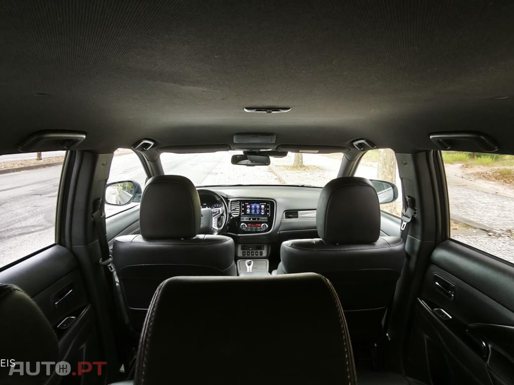 Mitsubishi Outlander 2.4 PHEV Intense