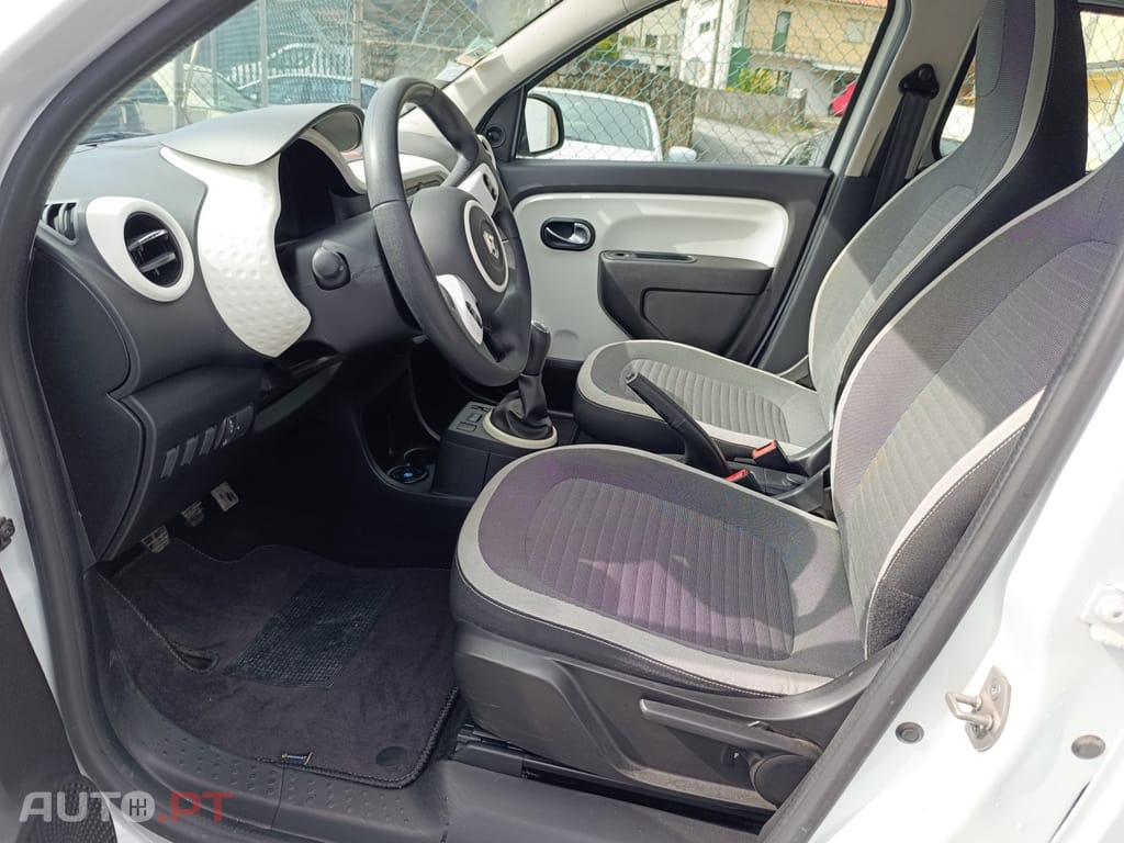Renault Twingo 1.0 SCe Urban Night
