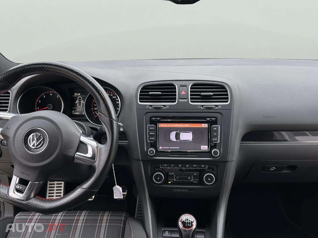 Volkswagen Golf 2.0 GTI