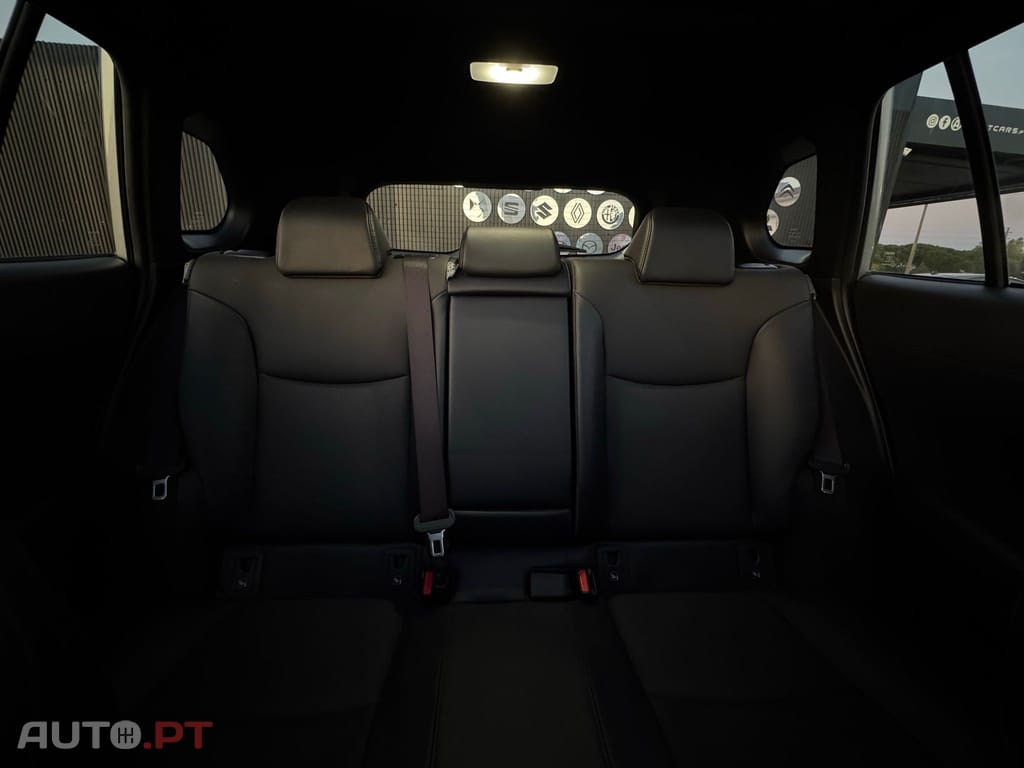 Toyota Corolla Cross 2.0 Hybrid Luxury