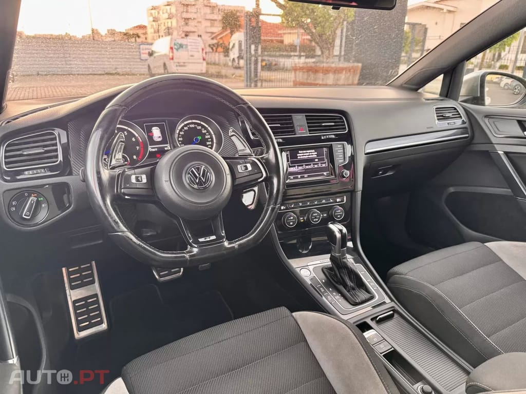 Volkswagen Golf R 2.0 TSI OPF 4Motion DSG