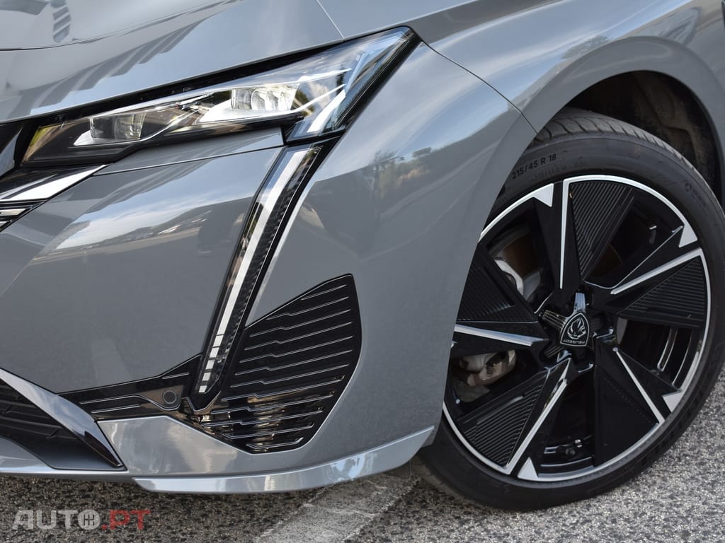 Peugeot E-308 54 kWh GT