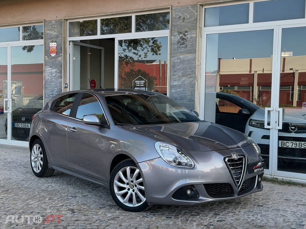 Alfa Romeo Giulietta 1.6 JTDm Distinctive 57X