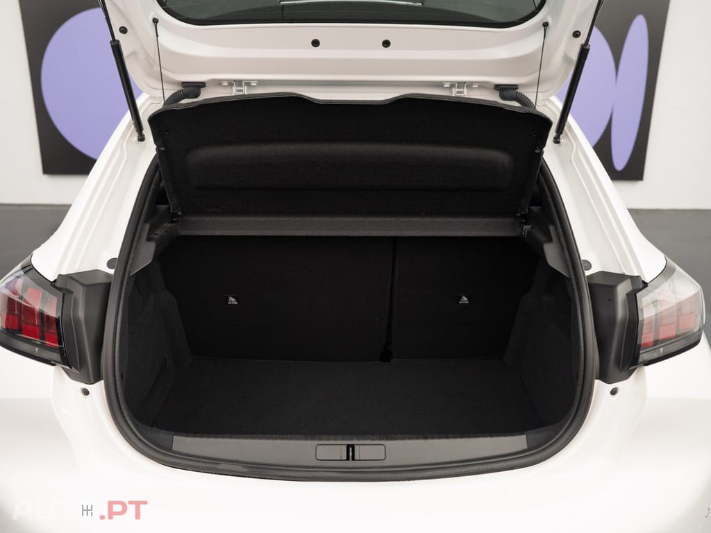 Peugeot E-208 50 kWh Active Pack
