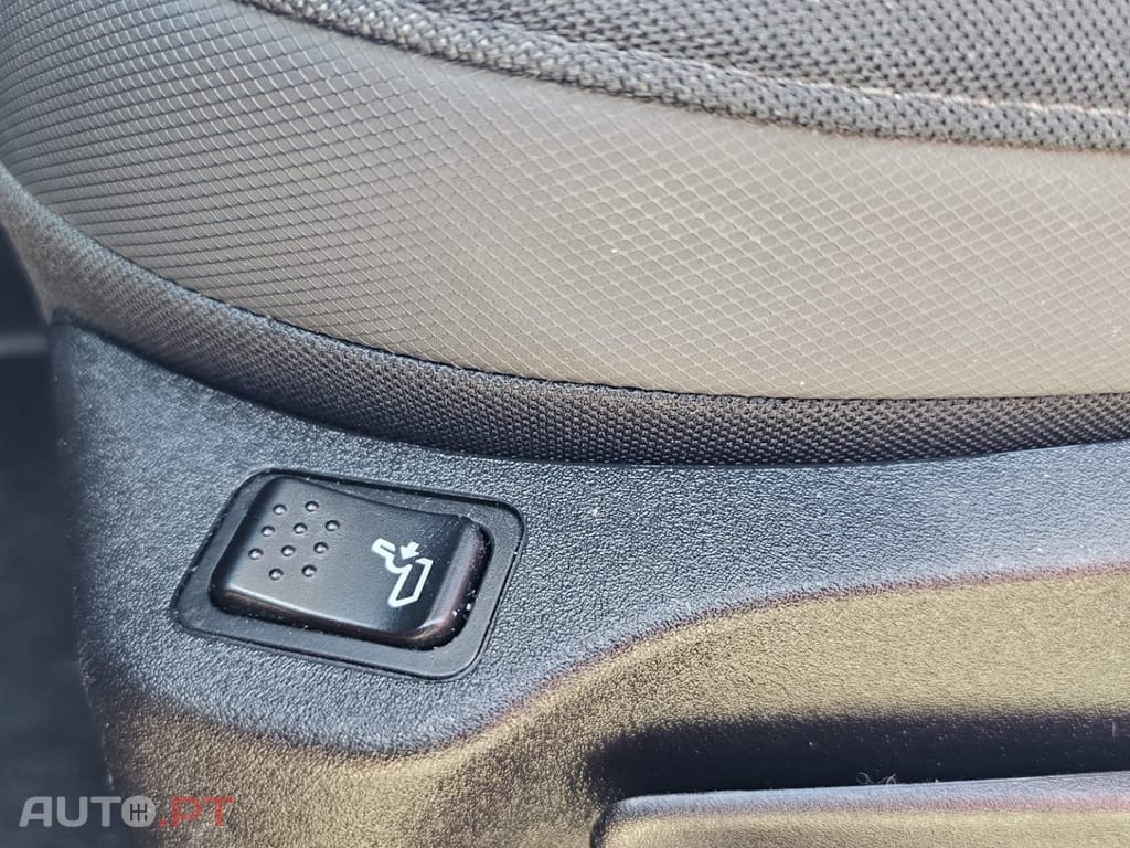 Jeep Renegade 1.3 T-GDI 4xe Auto Limited