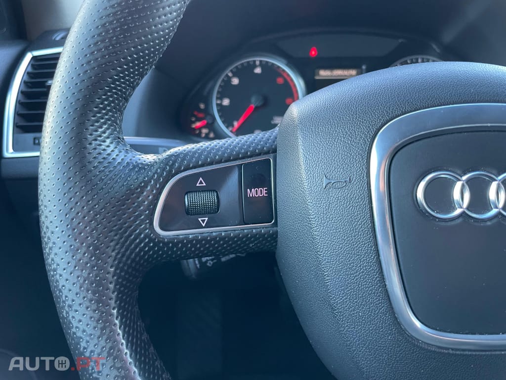 Audi Q5 2.0 TDi Advance S-tronic