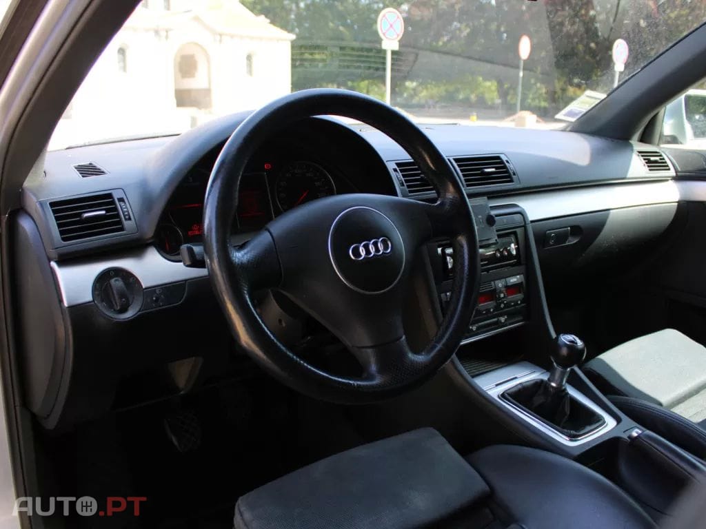 Audi A4 1.9 TDI m6 S-Line