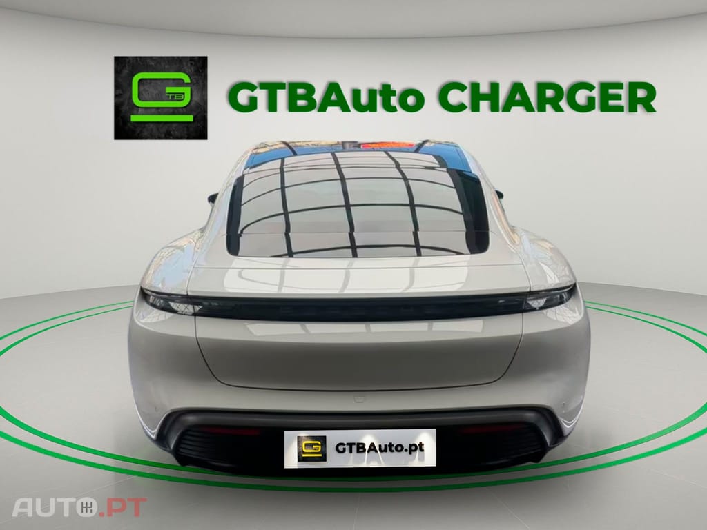 Porsche Taycan 4S I.V.A DEDUTIVEL 