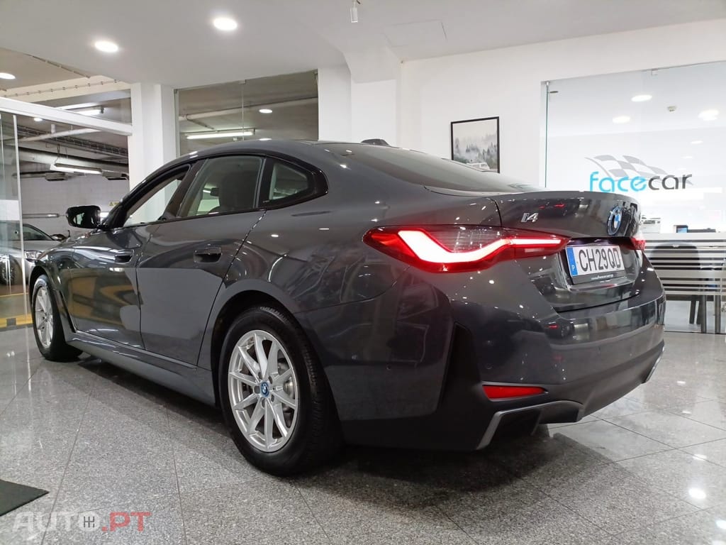 BMW i4 eDrive35