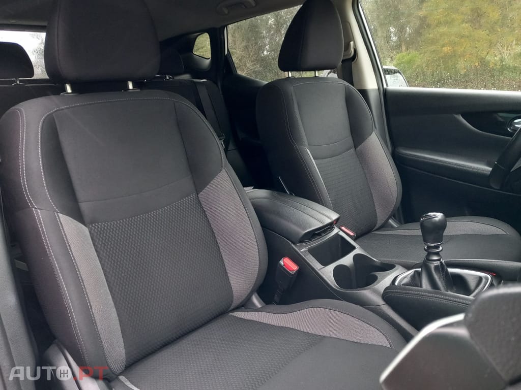 Nissan Qashqai 1.5 dCi N-Connecta Led