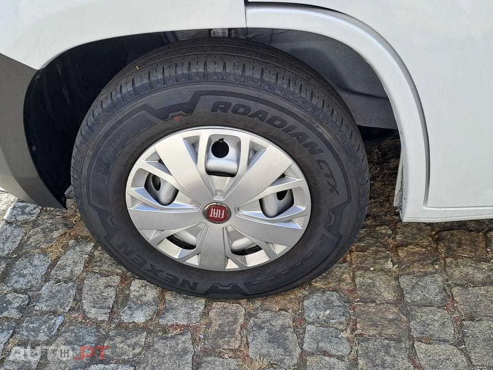 Fiat Ducato DUCATO Maxi 35 XLH3 (17m3) 2.2 Multijet 180cv