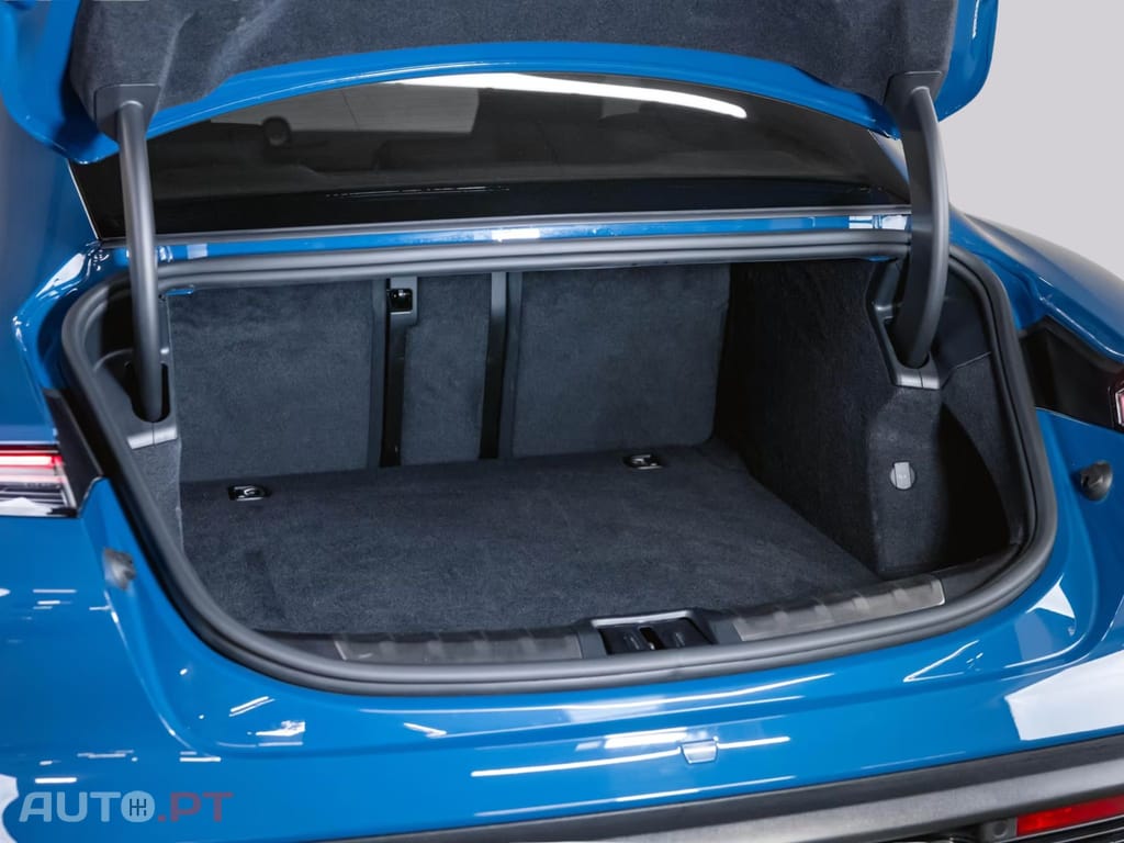 Porsche Taycan GTS I.V.A DEDUTIVEL 