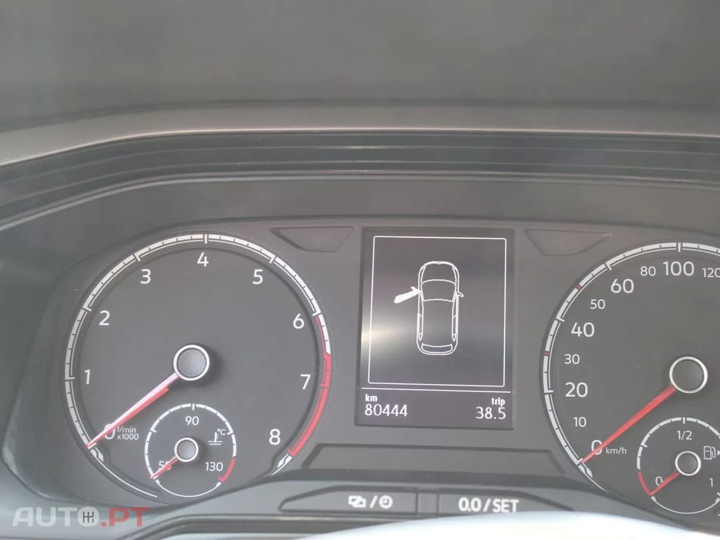 Volkswagen Polo 1.0 Confortline