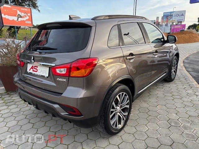 Mitsubishi ASX 1.6 DI-D Instyle Connect Edition