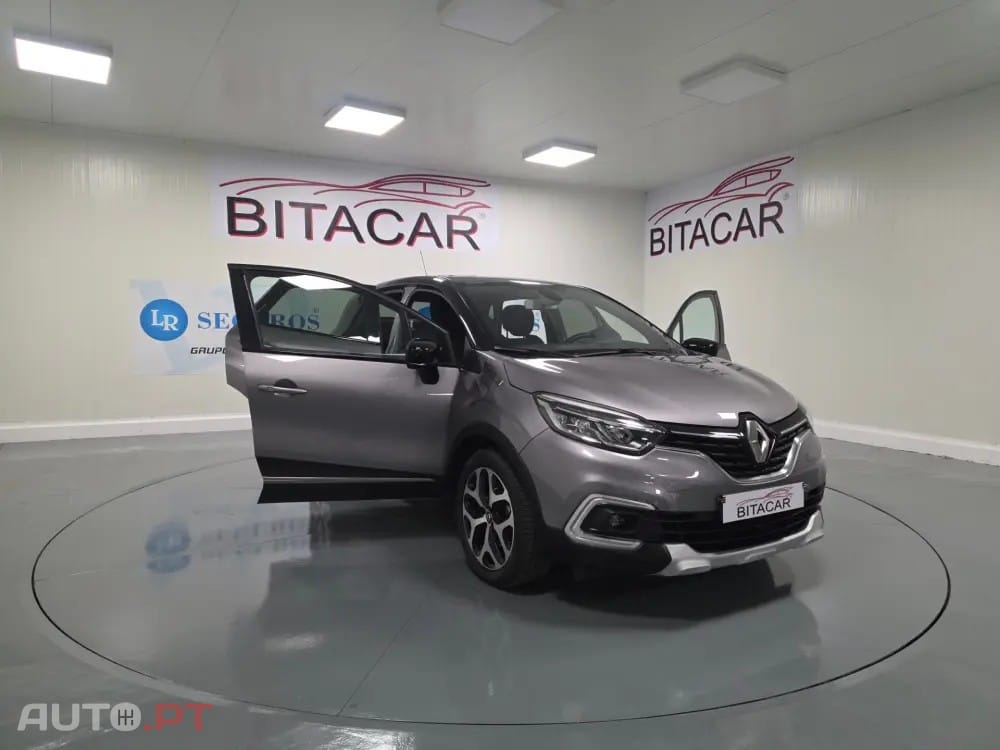 Renault Captur 1.5 DCI EXCLUSIVE