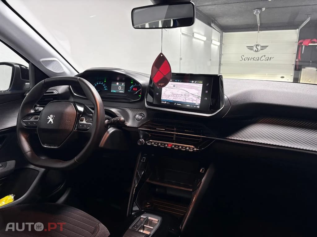 Peugeot E-208 50 kWh Active Pack