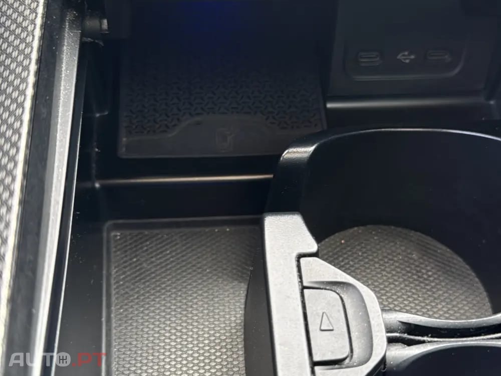 Mercedes-Benz C 300 e AMG Line