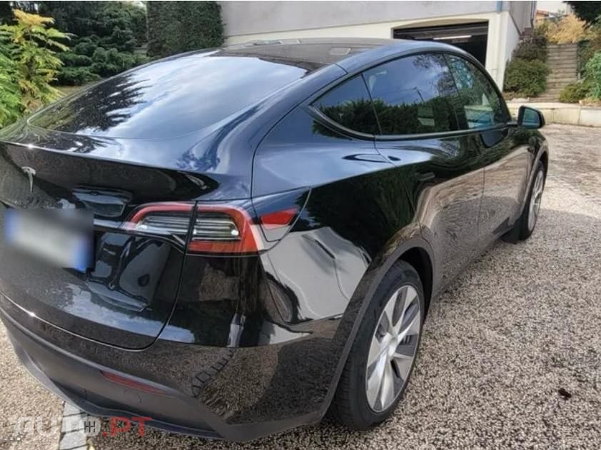 Tesla Model Y Tração Traseira