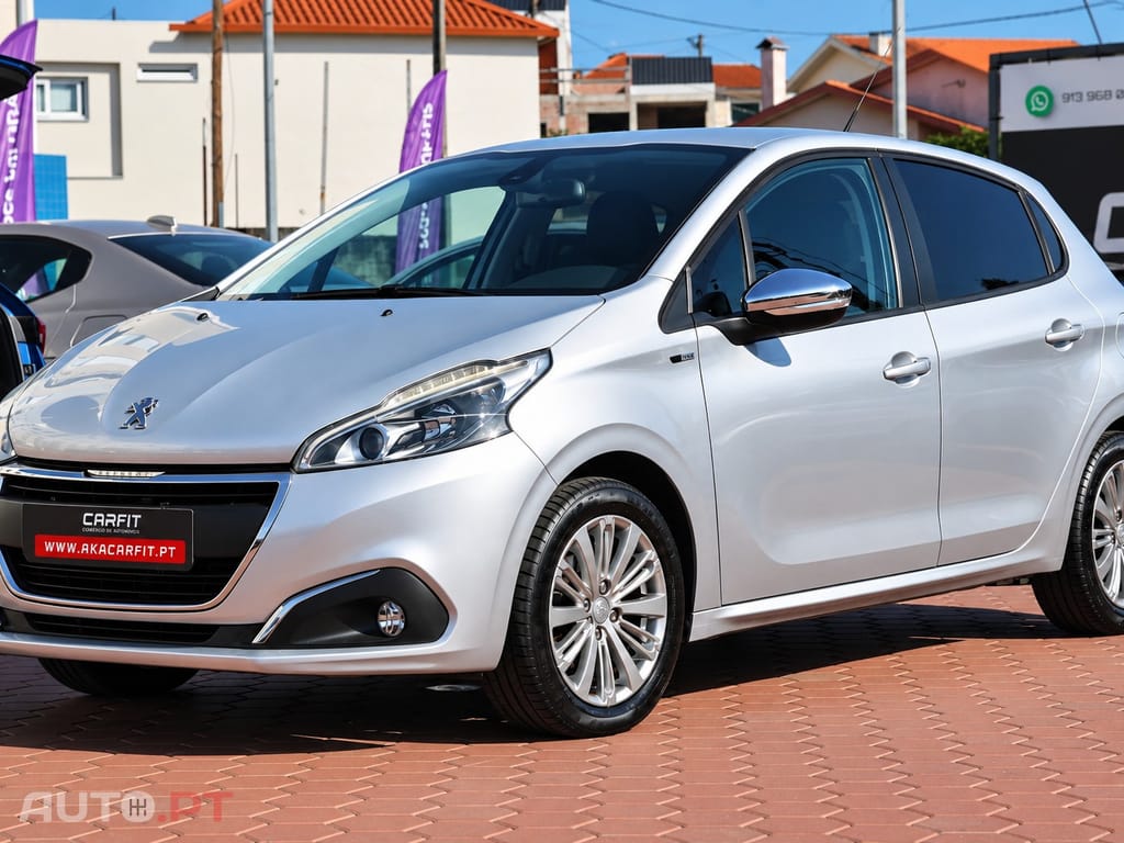 Peugeot 208 1.2 PureTech Style