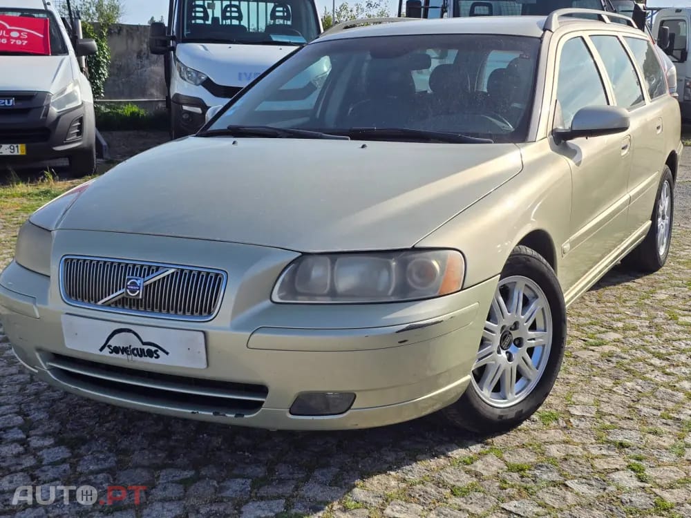 Volvo V70 2.4 D5 Momentum