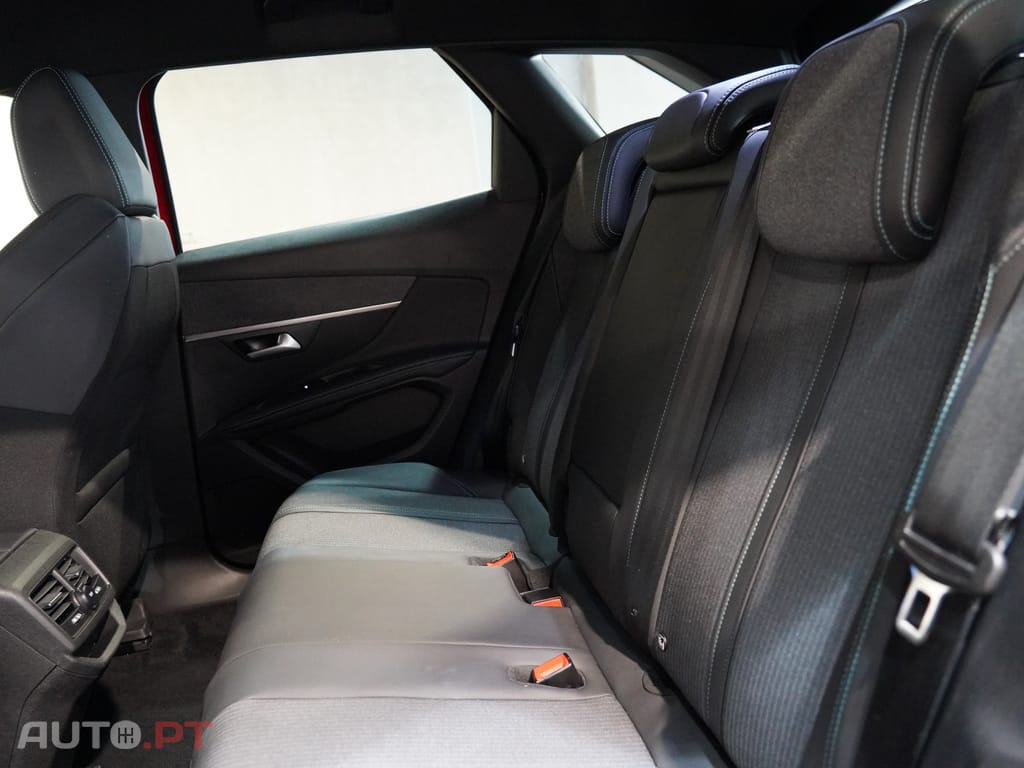 Peugeot 3008 1.2 PureTech Allure Pack
