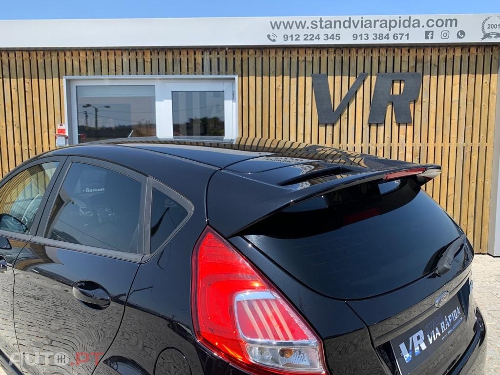 Ford Fiesta 1.5 TDCi ST-LINE