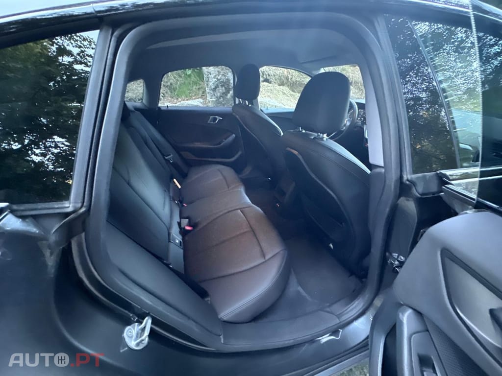 BMW 216 d Aut. Luxury Line