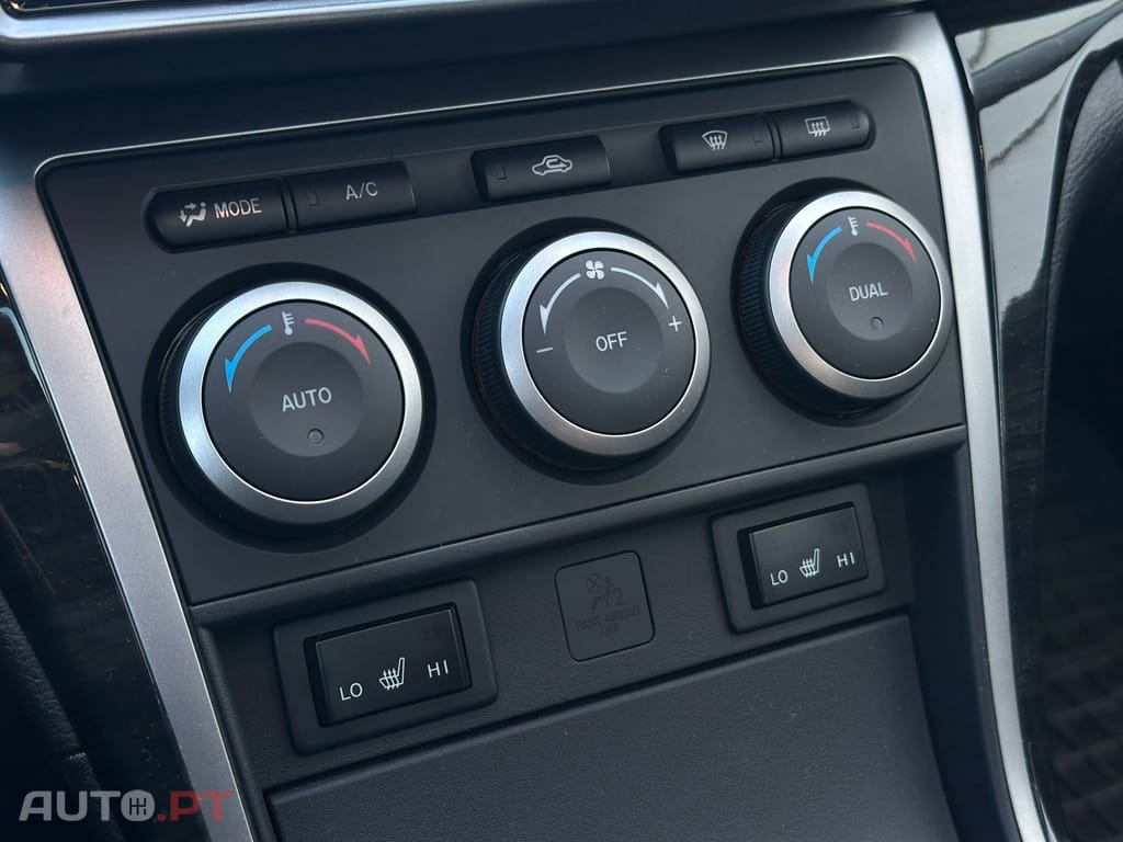 Mazda 6 MZR-CD 2.2 Exclusive +Pele+Bose