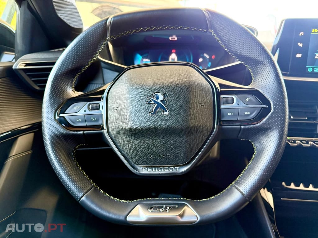 Peugeot E-208 50 kWh GT
