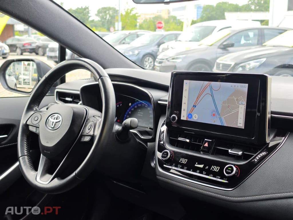 Toyota Corolla Touring Sports 1.8 Hybrid Comfort
