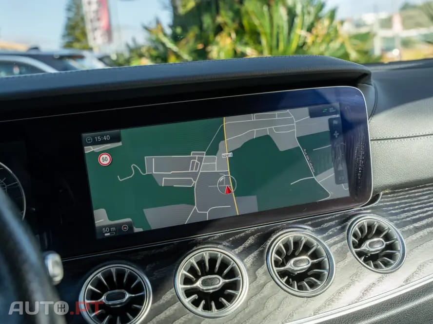 Mercedes-Benz E 220 d AMG Line Aut.