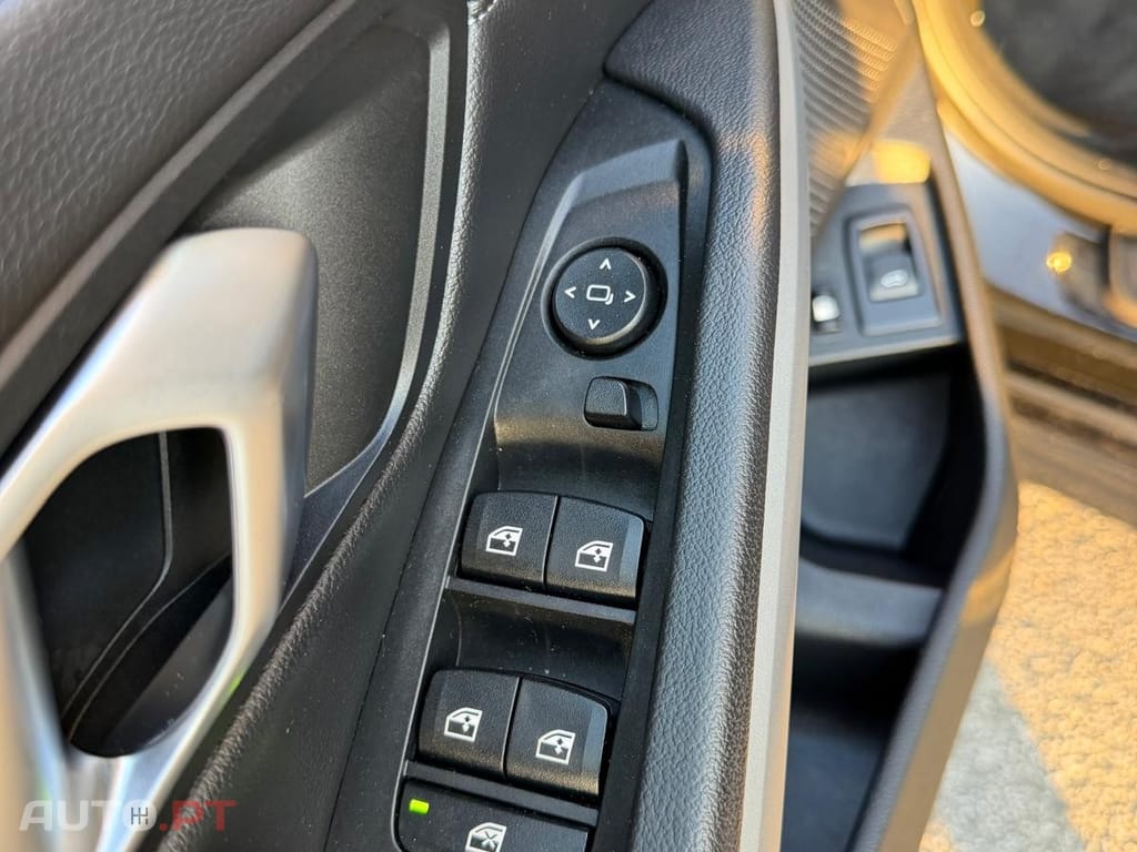 BMW 320 e Line Sport Auto