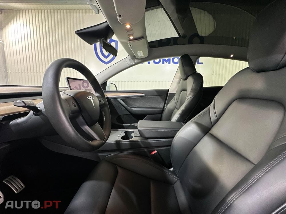 Tesla Model Y Performance Dual Motor AWD