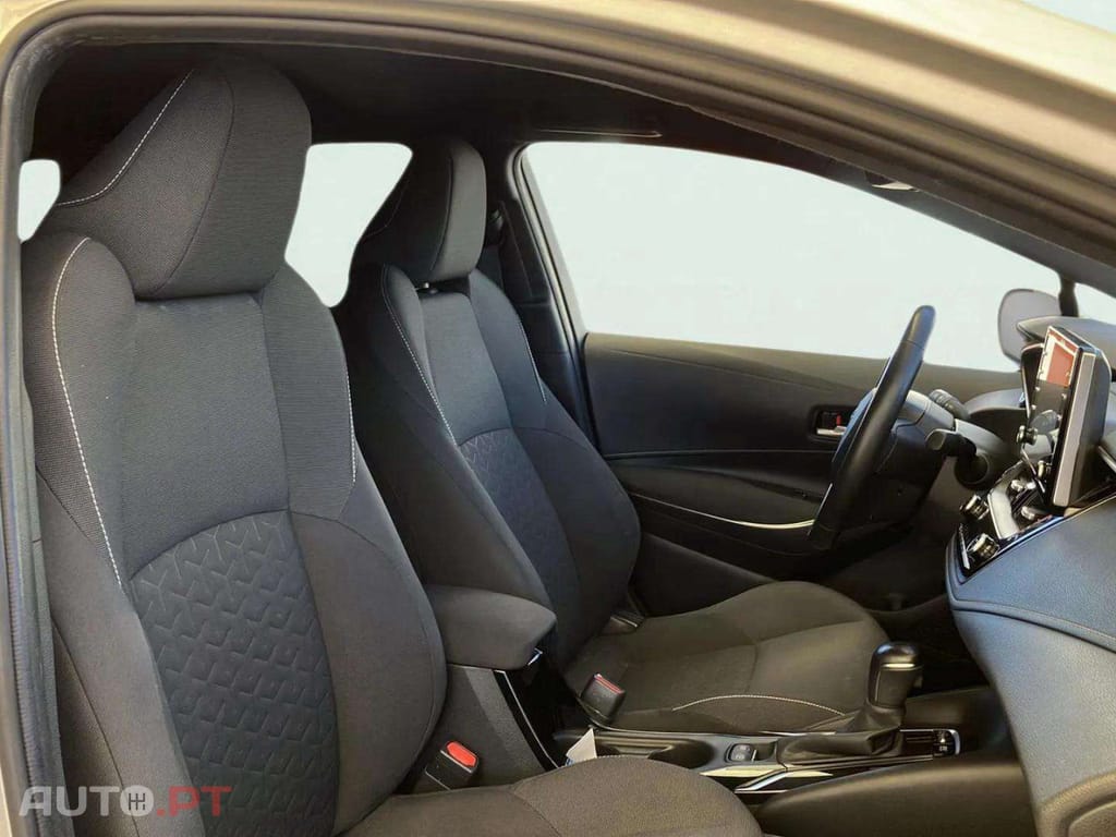 Toyota Corolla Touring Sports 1.8 Hybrid Comfort+P.Sport