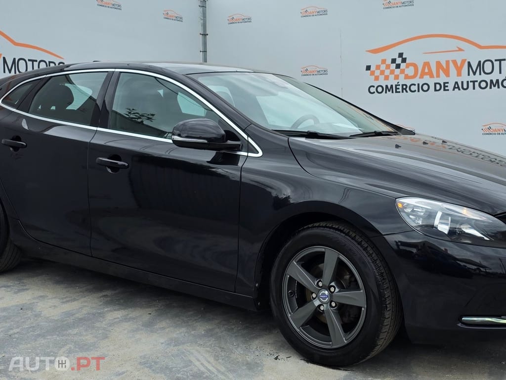 Volvo V40 1.6 D2 Momentum