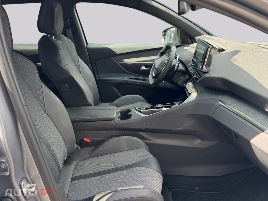 Peugeot 3008 Allure EAT8