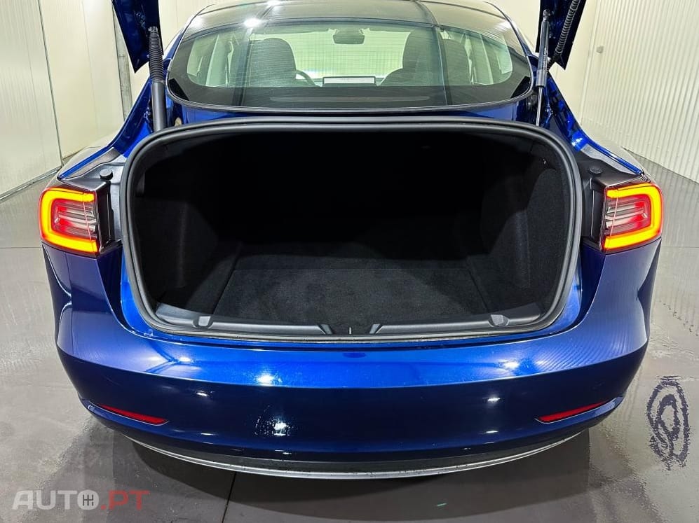 Tesla Model 3 Long Range AWD Dual Motor
