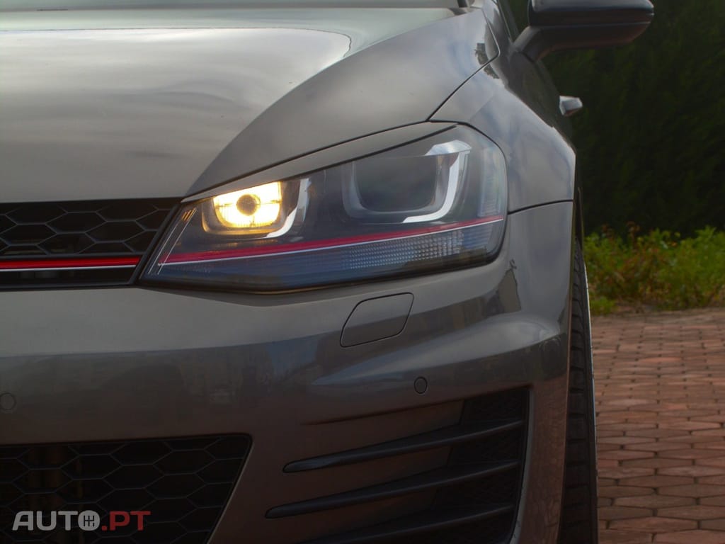 Volkswagen Golf 2.0 TSi GTi Performance