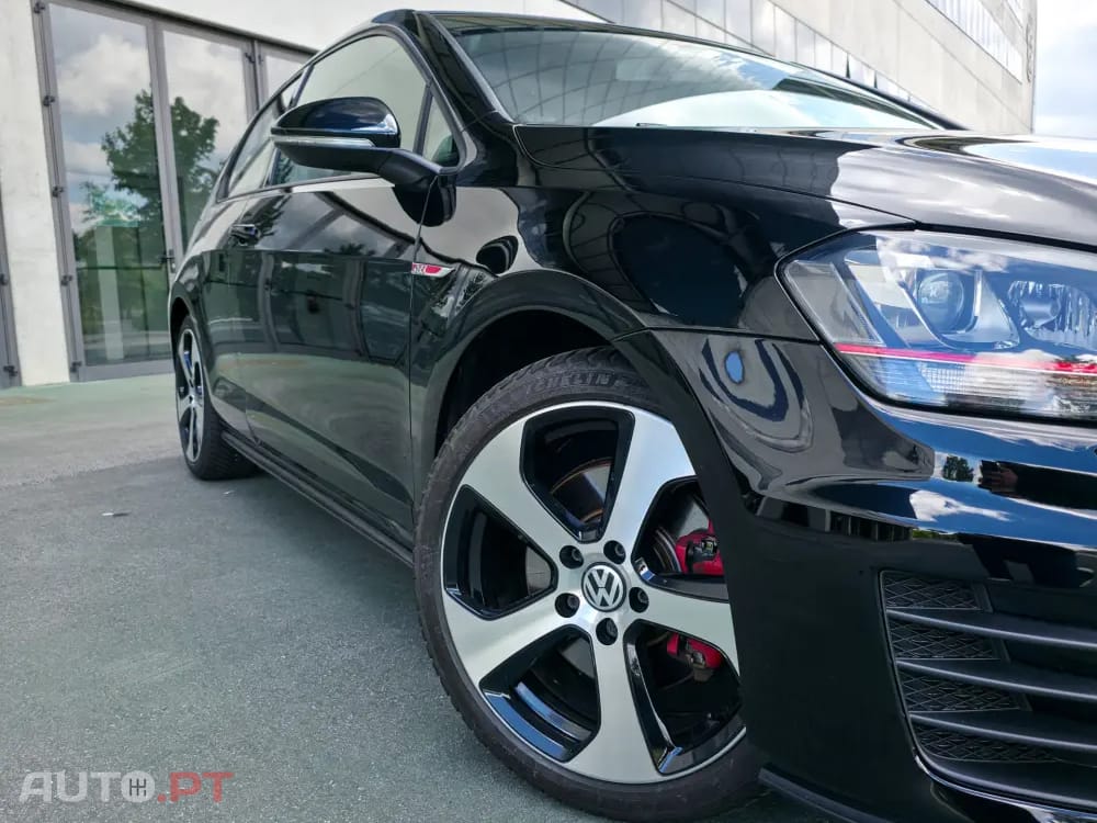 Volkswagen Golf 2.0 TSi GTi