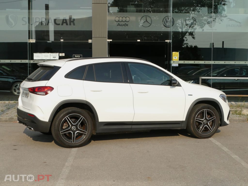 Mercedes-Benz GLA 250 e AMG Line